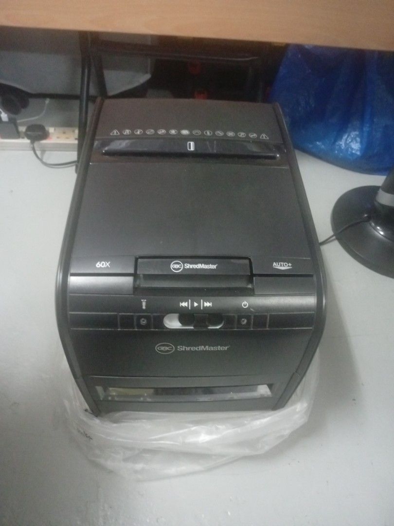Fellowes ShredMaster 60X Paper Shredder448762208144609280