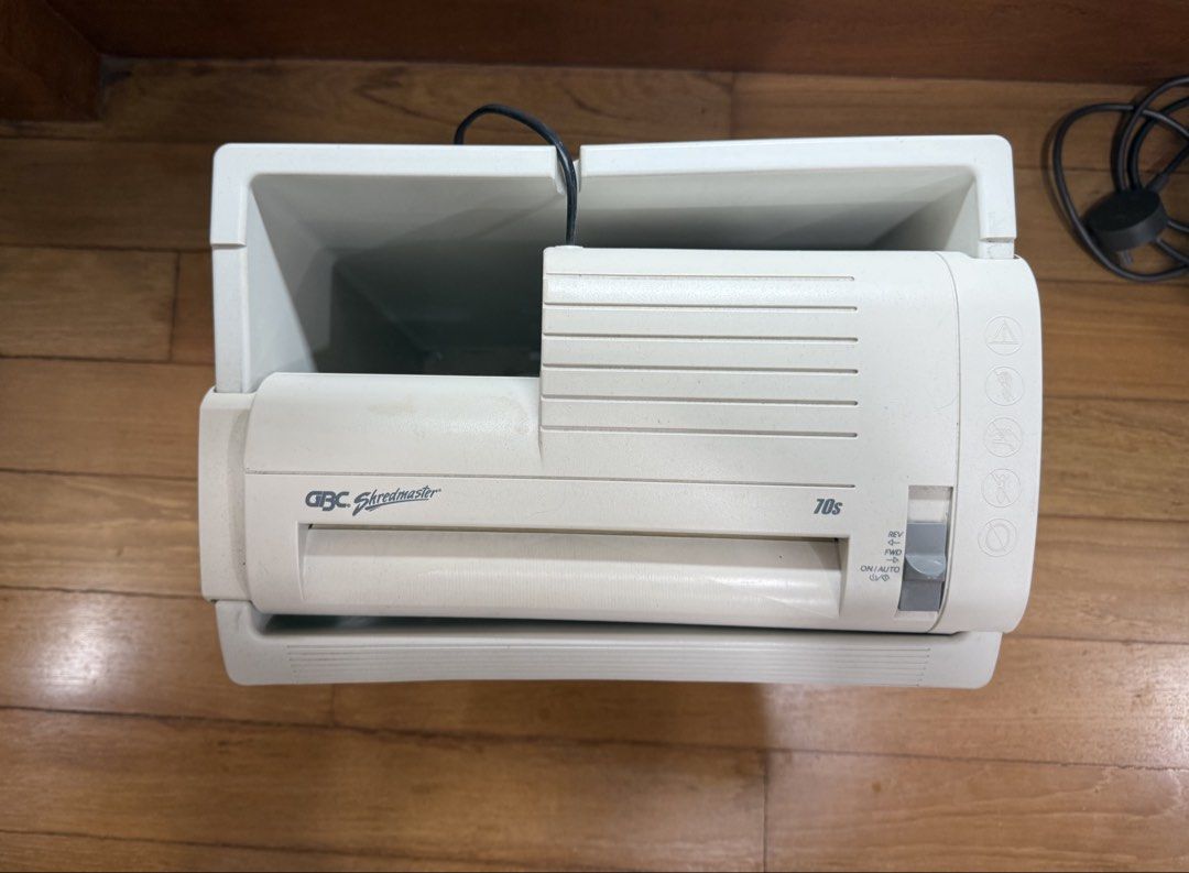 GBC Shredmaster 70s Paper Shredder448292092631459841