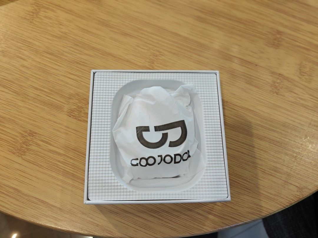 GooJodoq Wireless Earbuds (Category: Earphones) located in Batangas. Submitted by kokoy_garcia (Listing ID 1436655933, Image 3). Description: Legit GOOJODOQ wireless earbuds • Good condition • Smooth connectivity • Good audio quality • Clean and well kept • Can send more pics/videos for checking RFS: Not being used much Meetup available..