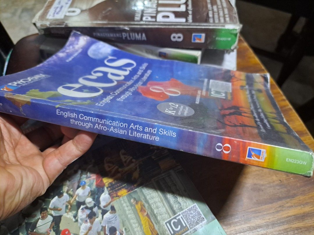 Grade 8 books (Category: Textbooks) located in Cainta. Submitted by dhengskie (Listing ID 1436742164, Image 3). Description: barely to none writtings inside. pluma is the only cover that is not so good because we didnt put plastic cover on it but inside also has minimal writtings. Best if taken as pack. if not prices varies depends in the book.