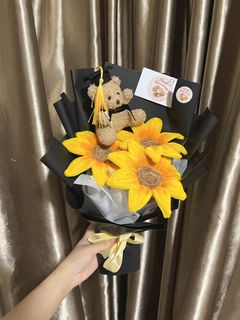 (Category: ) located in . Submitted by blushbloomings.sg (Listing ID 1436686858, Image 1). Description: .
