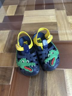 (Category: ) located in . Submitted by lovedbydane (Listing ID 1436652744, Image 1). Description: .