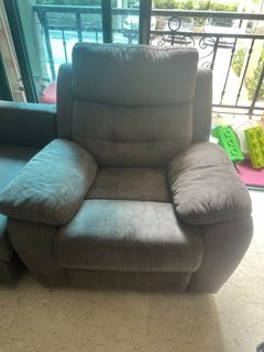 (Category: ) located in . Submitted by srav815 (Listing ID 1436691759, Image 1). Description: .
