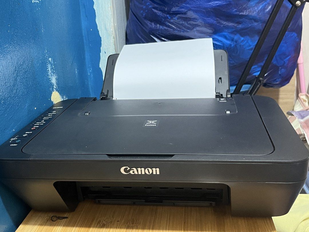 HP Laptop 15-fc0xxx AMD Ryzen 5 (Category: Laptops & Notebooks) located in Rizal. Submitted by bernalkurtlorenz (Listing ID 1436647047, Image 3). Description: - HP Laptop 15-fc0xxx - AMD Ryzen 5 7530U Processor - 16GB RAM - 477GB Storage - AMD Radeon Graphics - Silver Color - 64-bit Operating System - Device ID: 00342-42734-37719-AAOEM Included freebies Canon Pixma Printer.