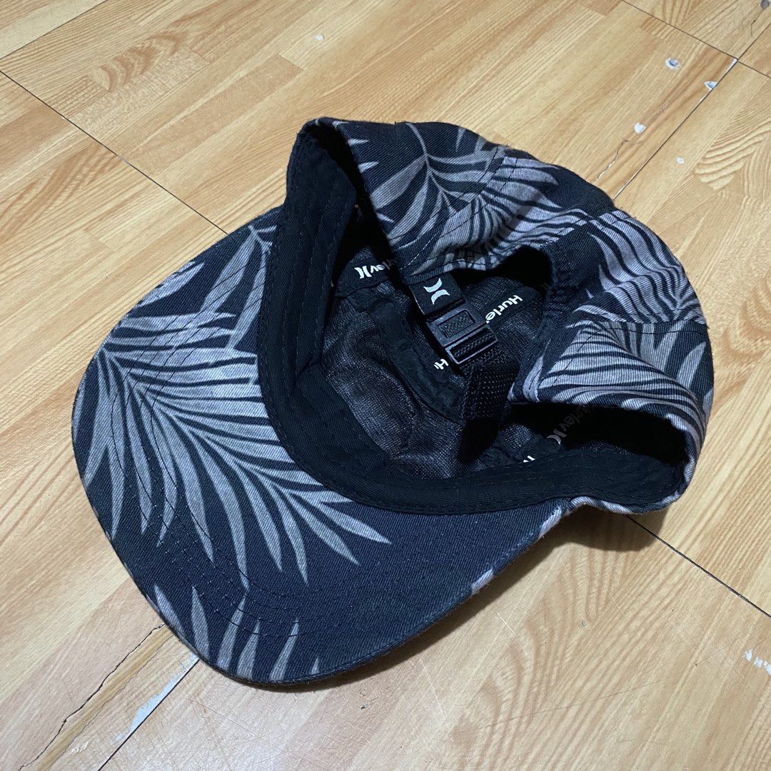 Hurley 5 Panel Cap (Category: Caps & Hats) located in Manila. Submitted by killthismane (Listing ID 1436723331, Image 3). Description: .