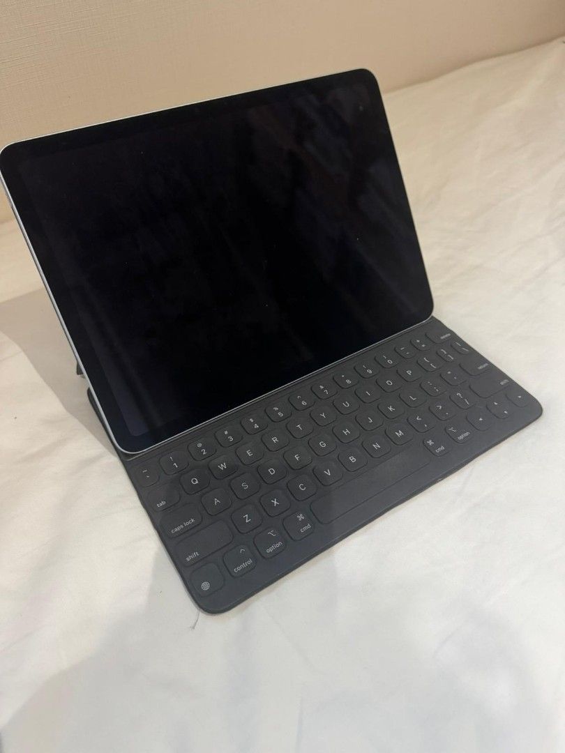 iPad Smart Keyboard Folio 11 inch448635744468357121