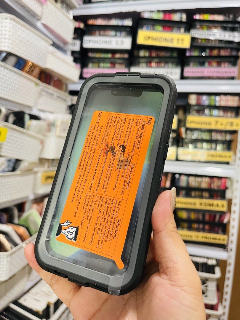 Iphone 14 Pro Waterproof Case (Category: Cases & Sleeves) located in Mandaluyong City. Submitted by co.case (Listing ID 1436726969, Image 2). Description: .