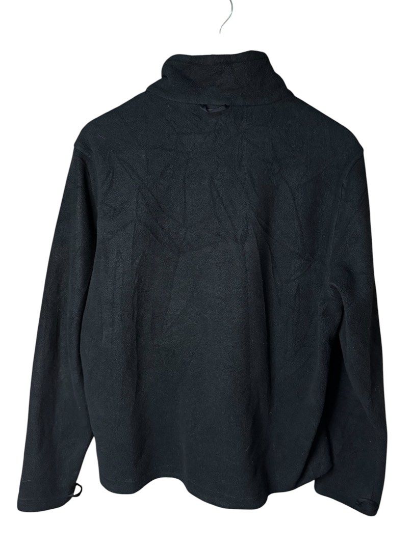 Jack Wolfskin Fleece Jacket (Category: Coats, Jackets and Outerwear) located in Manila. Submitted by keithanced50261 (Listing ID 1436699594, Image 2). Description: - Jack Wolfskin fleece jacket excellent condi nice psg 22.5x25.5 M on tag pang cafe mo rare brand.