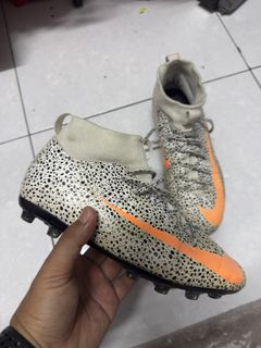 (Category: ) located in . Submitted by cerewetbelibaru (Listing ID 1436675675, Image 1). Description: .