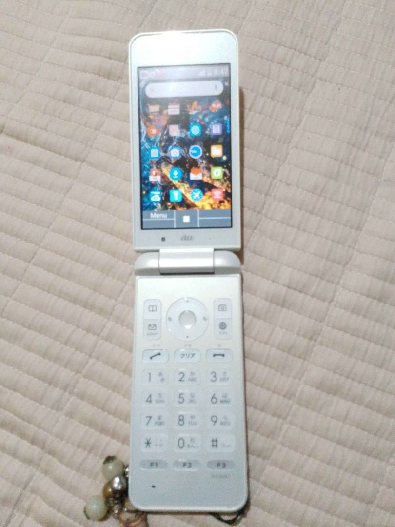kyocera kyf31 gratina 4g (Category: Early Generation Mobile Phones) located in Calbayog City. Submitted by lunahoshi (Listing ID 1428563743, Image 2). Description: openline ready to used can connec to wifi and Bluetooth installed puretube facebooklite, tiktoklite, instagram, mihon manga reading app, nfc ready and good for tamagotchi 4u.