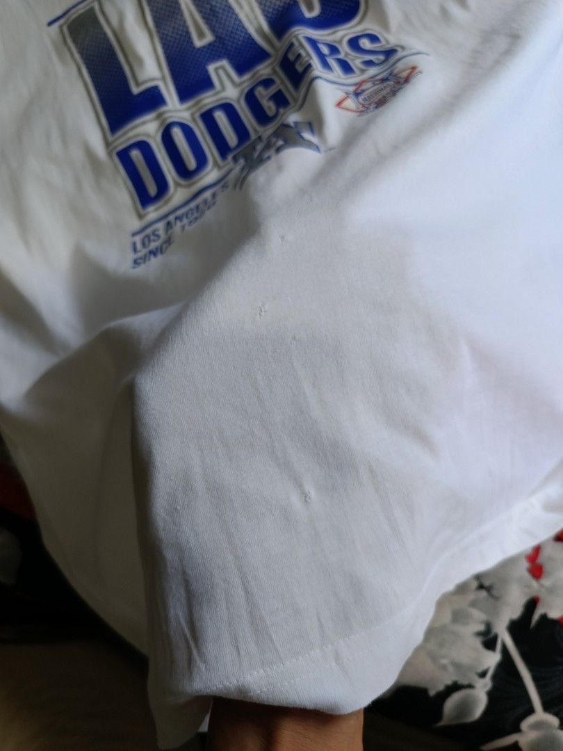 LA dodgers graphic tee (Category: Tshirts & Polo Shirts ) located in Talisay. Submitted by burdagz13 (Listing ID 1436755584, Image 2). Description: condition: excellent - asnew colorrate: 10-10 issue: repaired pinhole 💸 First pay basis only 🚀 J&T shipping nationwide (doortodoor).