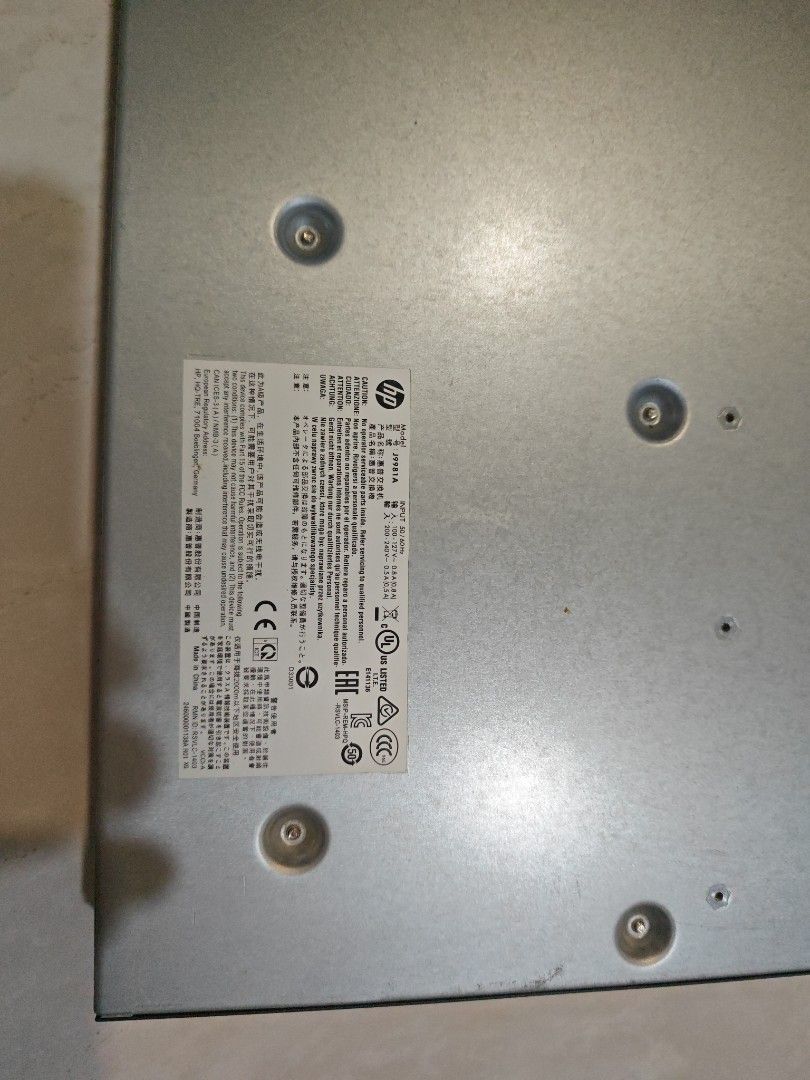 Large Network Switch (Category: Office & Business Technology) located in Singapore. Submitted by wz17-yh (Listing ID 1436772432, Image 1). Description: a large network switch with 48 ports now be let out to others who runs Cyber Cafe business or a business runs a LAN system.