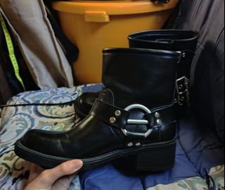 (Category: ) located in . Submitted by solanin_shop (Listing ID 1436698330, Image 1). Description: .
