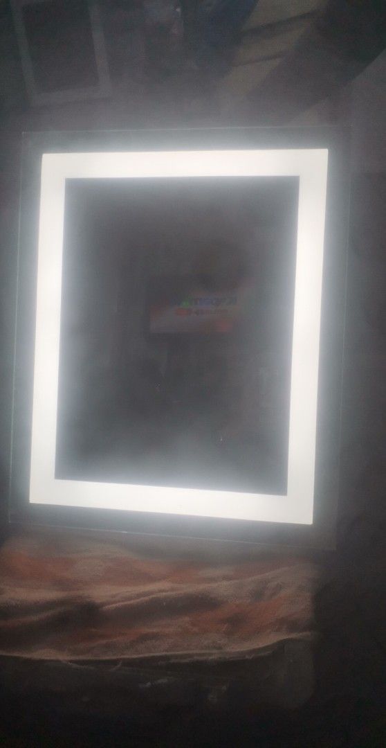 LED Vanity Mirror with Lights (Category: Mirrors) located in Manila. Submitted by ronav25916562 (Listing ID 1436753513, Image 3). Description: - Vanity mirror with LED lights - Rectangular shape - White light border - Ideal for makeup application and grooming.