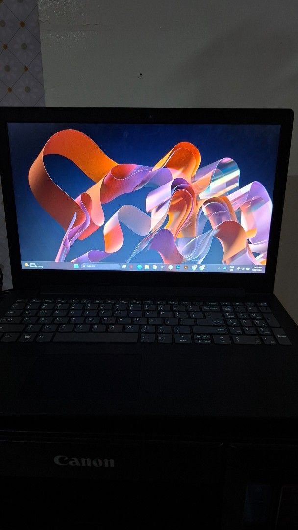 Lenovo Laptop Intel i3 12GB RAM (Category: Laptops & Notebooks) located in Cainta. Submitted by itomi (Listing ID 1436692242, Image 3). Description: - Lenovo laptop - Intel Core i3 processor - 12GB RAM - 256GB storage - Intel HD Graphics 520 - 64-bit operating system - with laptop bag - good for online work, for students, some graphic adobe apps, etc..