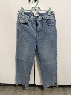 (Category: ) located in . Submitted by shopdaisyph (Listing ID 1436716786, Image 1). Description: .
