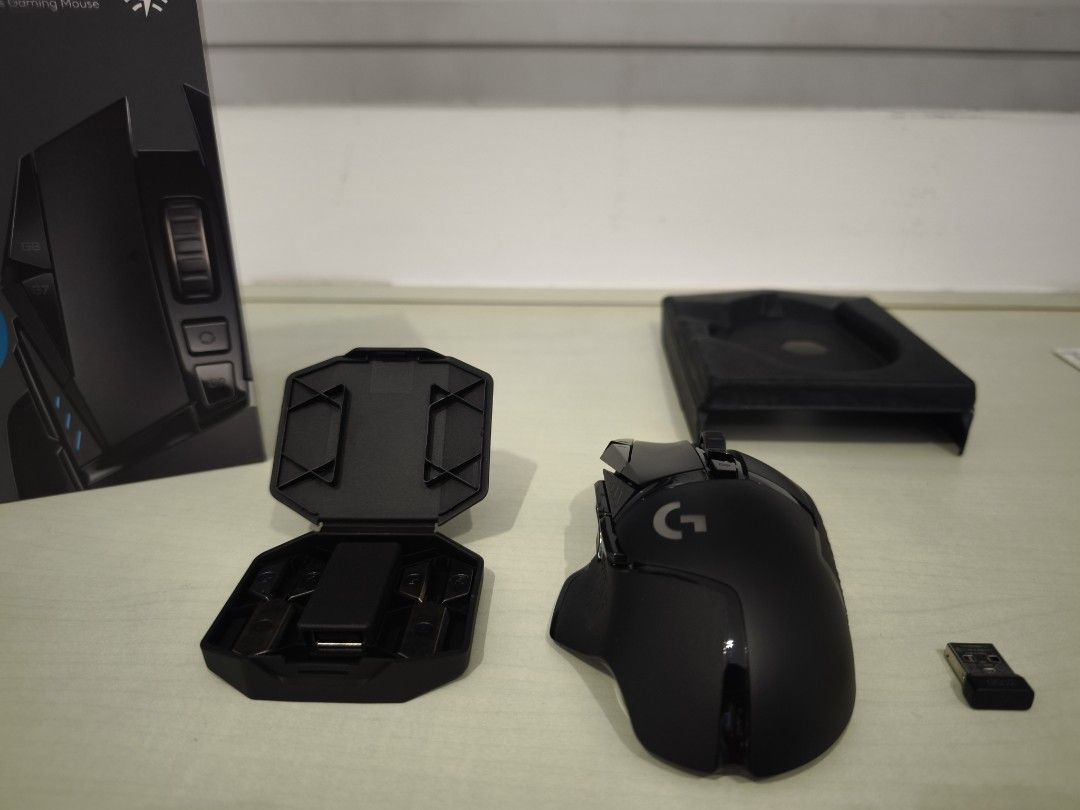 Logitech G502 Lightspeed Wireless Gaming Mouse448638435679938562