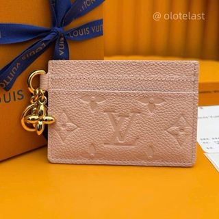 （分類：）位於 。 由 olotelast 提交（商品編號 1436673466，圖片 1）。簡介： 。