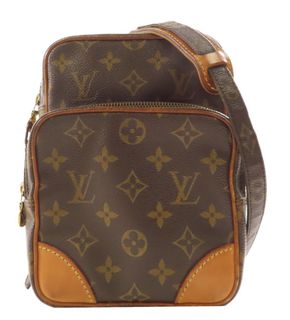 (Category: ) located in . Submitted by luxurious00 (Listing ID 1436700583, Image 1). Description: .