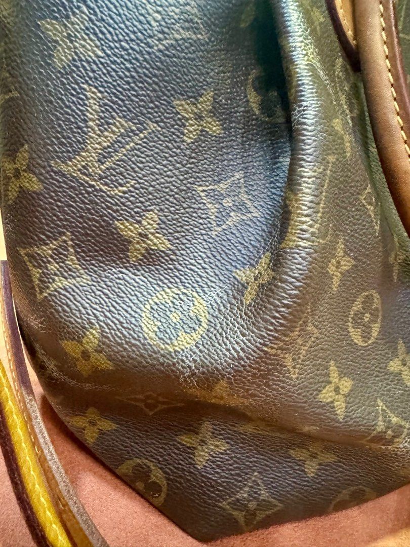 Louis Vuitton Turenne MM (Category: Luxury Bags & Wallets) located in Pasig City. Submitted by redmann (Listing ID 1436722569, Image 3). Description: Authentic Preloved Both in Greenbelt Shows signs of storage age Meet up: arcovia, megamall, robinson’s galleria.