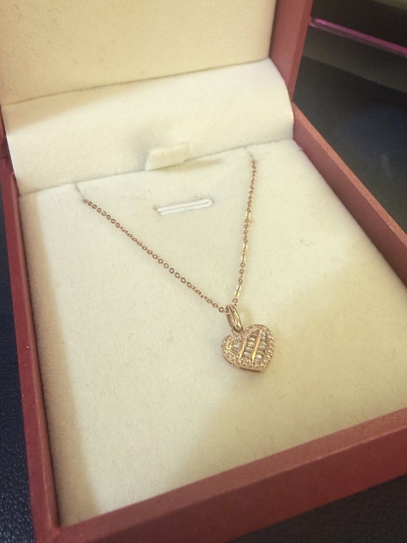 Manila Diamond Studio - Heart Necklace (Category: Necklaces) located in Quezon City. Submitted by bpcloset (Listing ID 1419515103, Image 2). Description: With certificate.