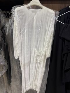 (Category: ) located in . Submitted by preloved_azzi (Listing ID 1436728625, Image 1). Description: .