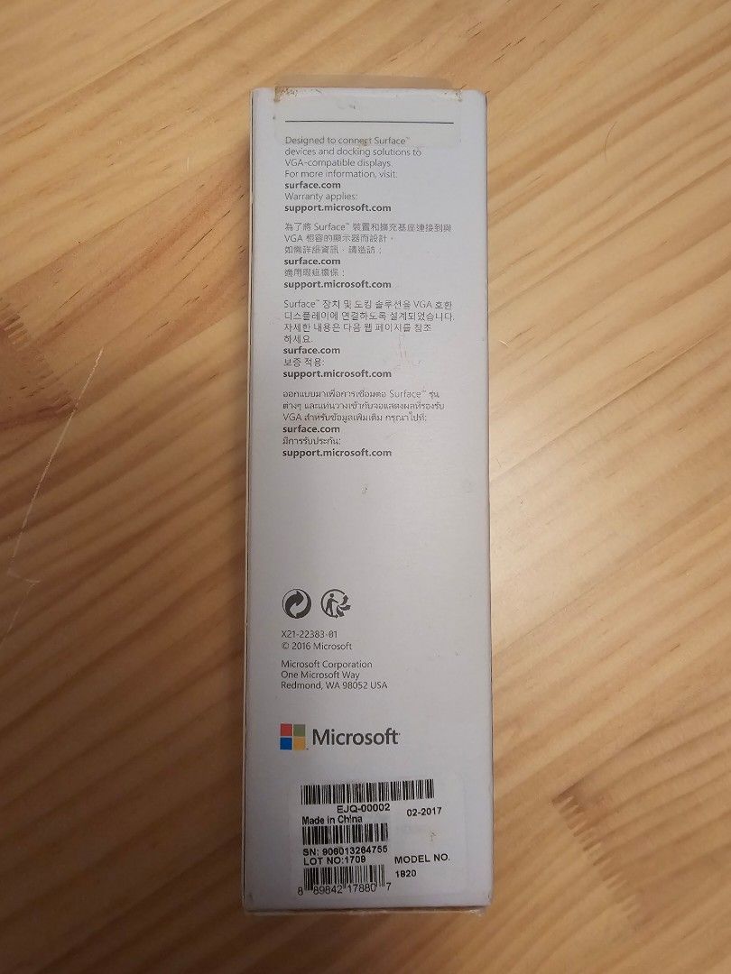 Microsoft Surface Mini DisplayPort to VGA Adapter448546160835317761