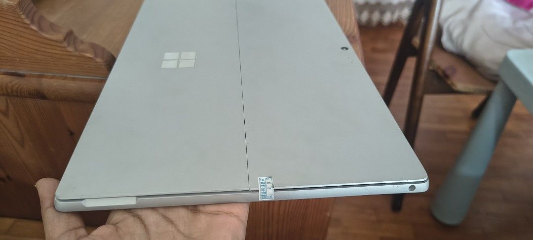 Microsoft Surface Pro Tablet448404331472496641
