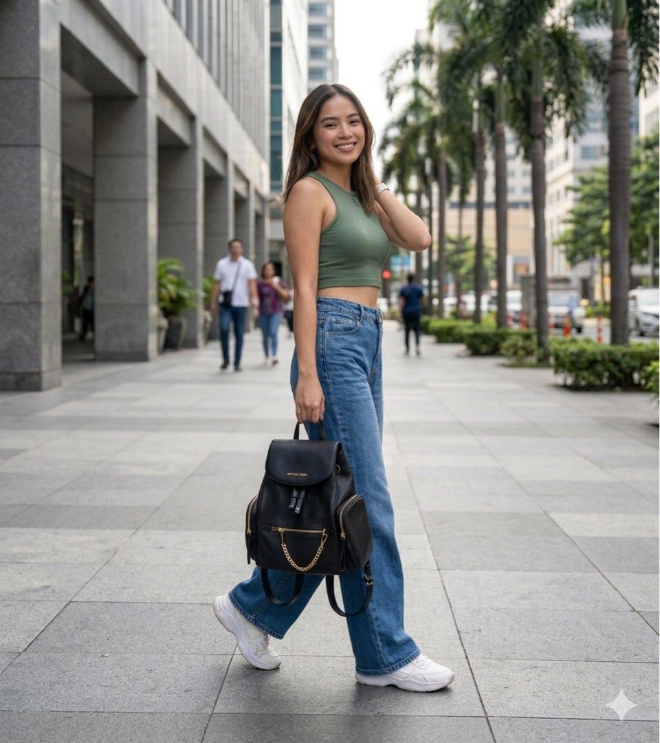 MK Slater Bag (Category: Luxury Bags & Wallets) located in Mandaluyong City. Submitted by assortedthingslists (Listing ID 1436683526, Image 3). Description: Item from Japan.