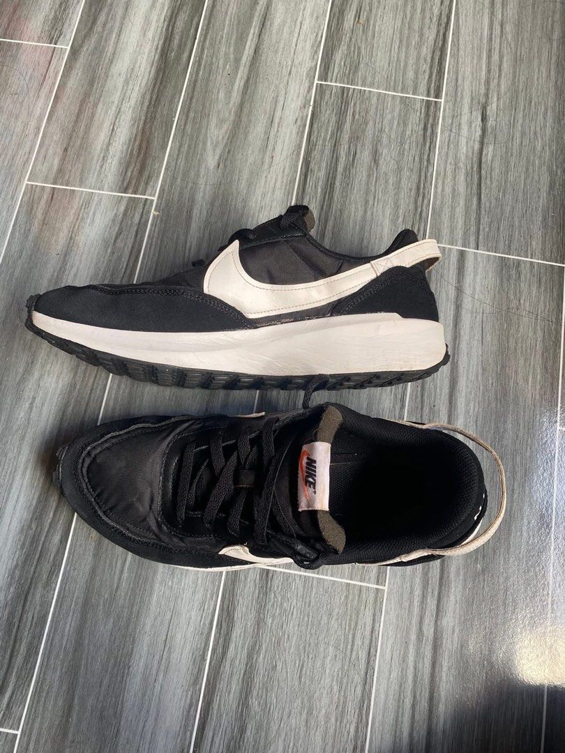 Nike Waffle One Black White Sneakers (Category: Sneakers) located in Cebu City. Submitted by isaacvergelviernes (Listing ID 1436727260, Image 2). Description: NIKE WAFFLE DEBUT BLACK/WHITE EXCELLENT CONDITION SOLID COLOR WAY SIGN OF USAGE US 11/ EUR 45/ CM 29 SEE DETAILS POSTED WHAT YOU SEE IS WHAT YOU GET 2499 + SF CEBU CITY.