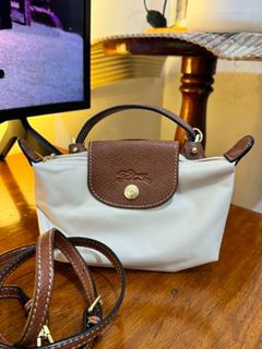 (Category: ) located in . Submitted by allmypreloved_ph (Listing ID 1436748389, Image 1). Description: .