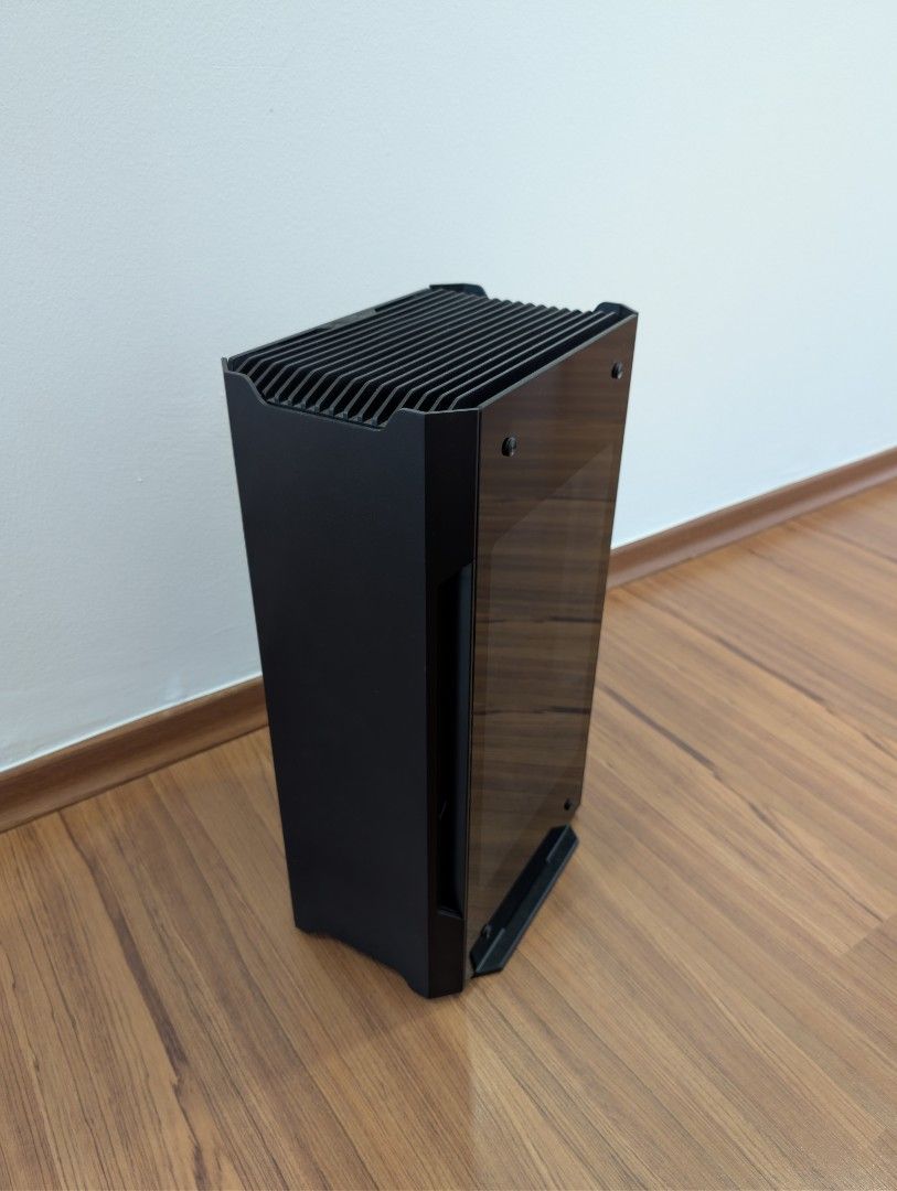 Phanteks Evolv Shift 1 computer case448284768507023360