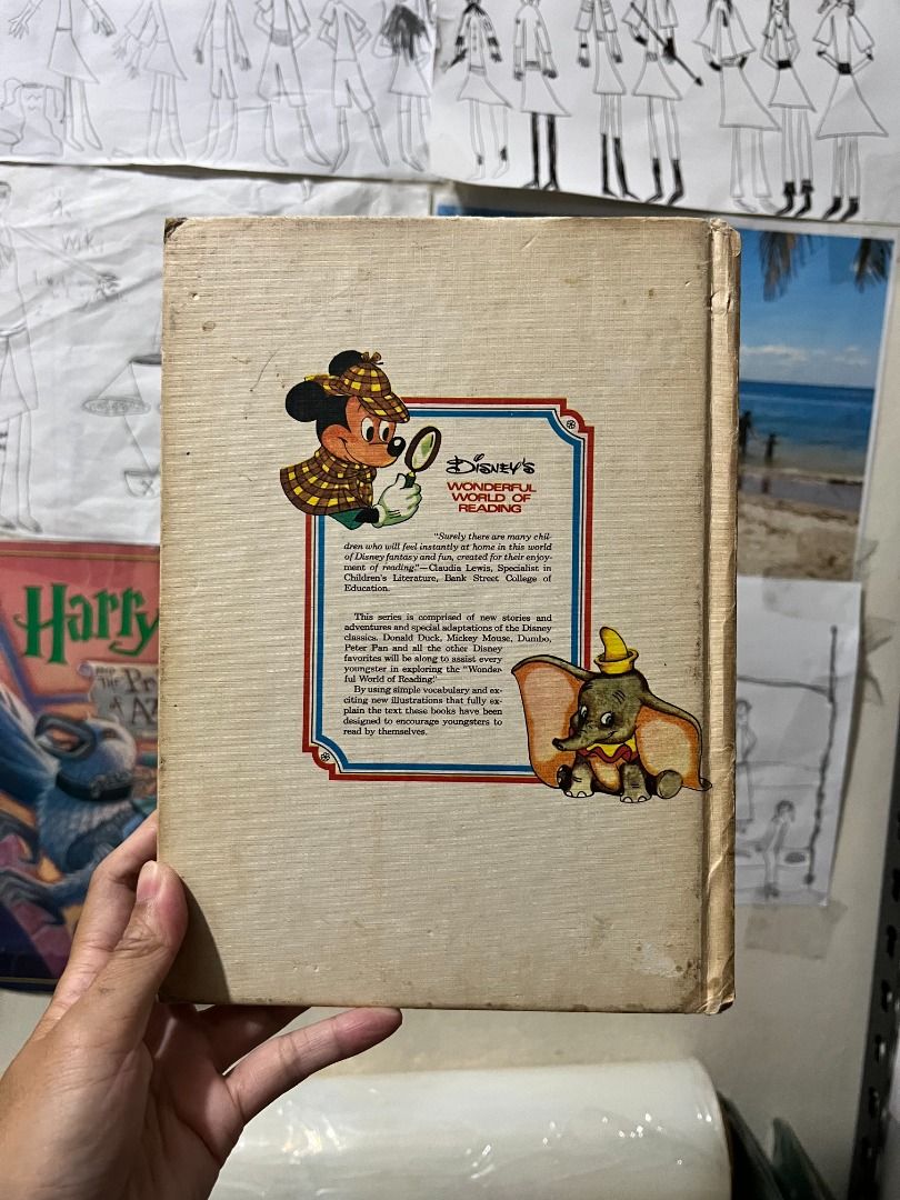 Pre-loved: Disney's Peter Pan and Captain Hook (Category: Children's Books) located in Mandaluyong City. Submitted by moonamor (Listing ID 1436783392, Image 3). Description: pre-loved copy of Disney's Peter Pan and Captain Hook.