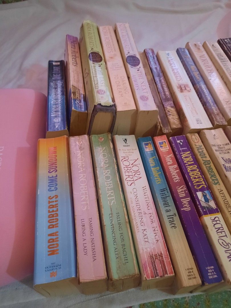 Preloved pocketbooks for sale (Category: Storybooks) located in Manila. Submitted by ritag0525 (Listing ID 1436775763, Image 2). Description: all authors are well known and the books sre sll best seller..authors like Nora Roberts..Karen Robards..Liza Kleypas..Debbie Mcomber .Elizabeth Lowell etc....