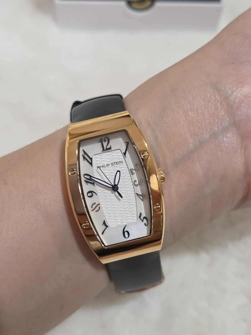 PS EVOLUTION MINI (Category: Luxury Watches) located in Angeles City. Submitted by truehawk_95a40c (Listing ID 1436680030, Image 2). Description: Original Brandnew Complete ON HAND in the PH Please dm me for inquiries Thanks..