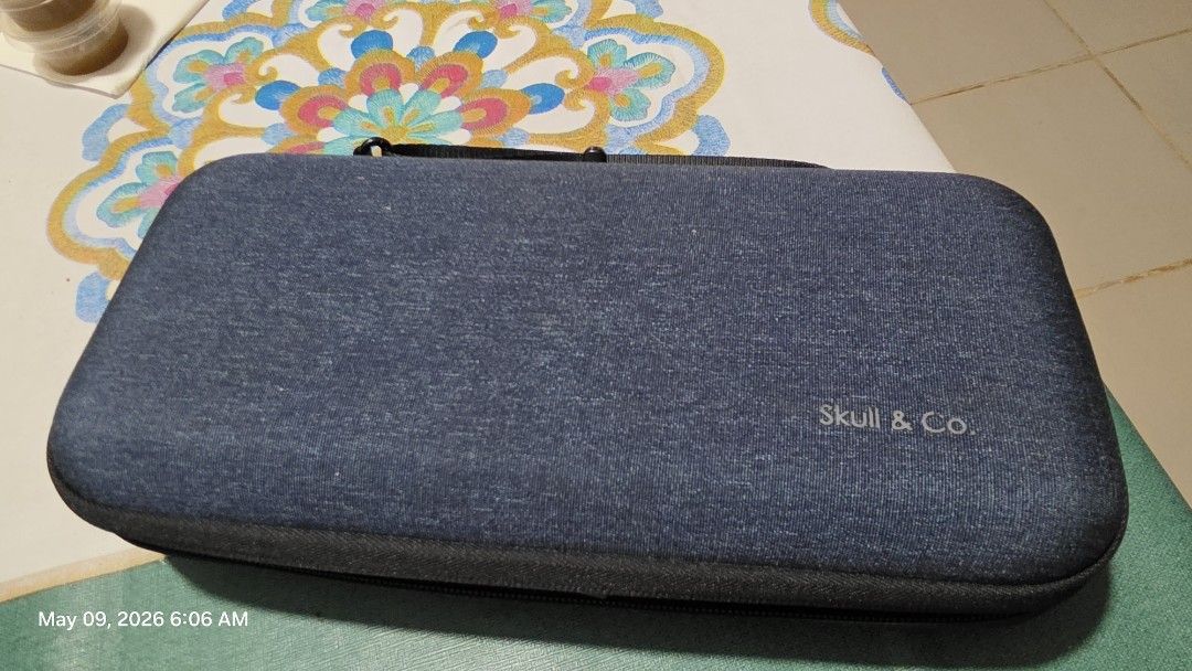 Rog Ally/Ally X Skull & Co EDC Carry Case Denim (Category: Laptop Bags & Sleeves) located in Imus. Submitted by kikoexe (Listing ID 1436823347, Image 1). Description: In excellent condition. No signs of damage whatsoever. Meetup areas within Imus, Dasmariñas and General Trias areas only. Other areas open for shipping/delivery at buyer's expense. Not open to swap or low ball offers.