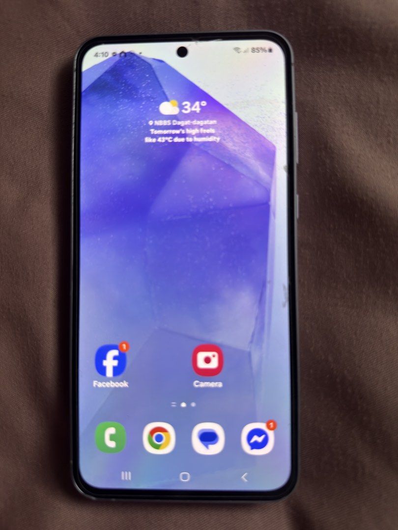 Samsung A55 5g (Category: Samsung) located in Navotas City. Submitted by roxieclzb (Listing ID 1436727170, Image 1). Description: Samsung A55 5g 8/256 gb Lilac Dual sim Open line Honest issue Naka bypass tsm tool pro Manual reset No worries kase almost 1 year ko na nagamit .