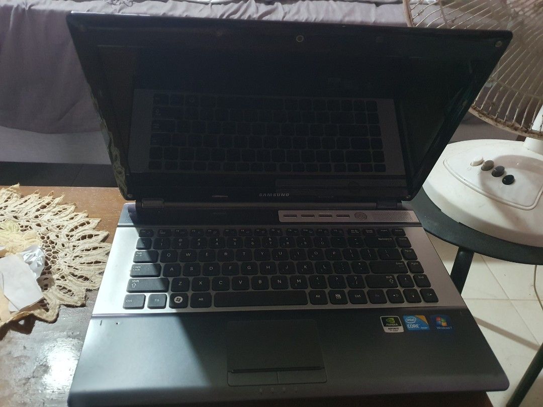 Samsung Laptop - Used448404333444485122