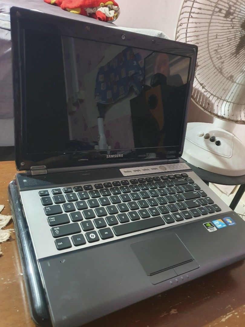 Samsung Laptop - Used448404333444485120