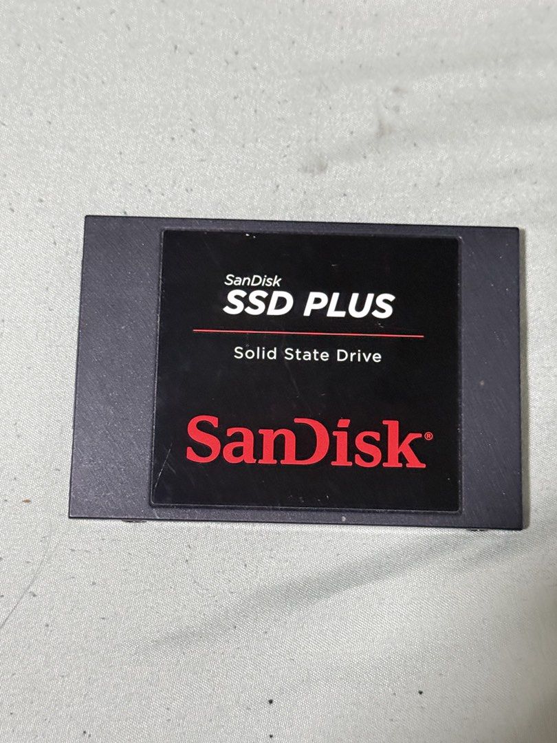SanDisk SSD PLUS 240GB SSD448654700781905920