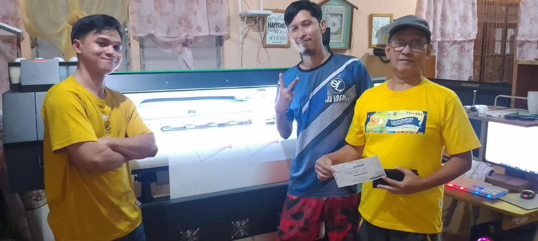 SELLING SUPPLIER! 4ft Tarpaulin Printer Machine and Sublimation Printer machine (Category: Printers, Scanners & Copiers) located in Manila. Submitted by geraldhernandez7719 (Listing ID 1436661729, Image 2). Description: UNBEATABLE DEALS on Large Format Printers & Printing Equipment! 🔥 Are you ready to scale your business or start a new project? Now is the perfect time to invest in high-quality machinery! At JAS Print and Serve Printing Supply, w