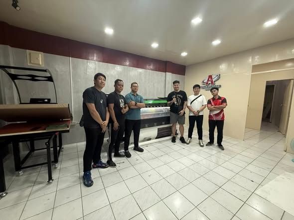 SELLING SUPPLIER! 4ft Tarpaulin Printer Machine and Sublimation Printer machine (Category: Printers, Scanners & Copiers) located in Manila. Submitted by geraldhernandez7719 (Listing ID 1436661729, Image 1). Description: UNBEATABLE DEALS on Large Format Printers & Printing Equipment! 🔥 Are you ready to scale your business or start a new project? Now is the perfect time to invest in high-quality machinery! At JAS Print and Serve Printing Supply, w