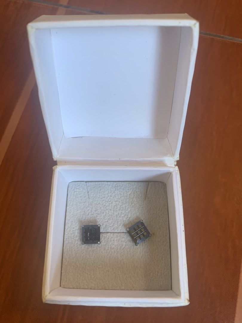Silverworks Mai Black Onyx Squarecut silver stud earrings (Category: Other Accessories) located in Antipolo. Submitted by TheOne21 (Listing ID 1436686613, Image 1). Description: .