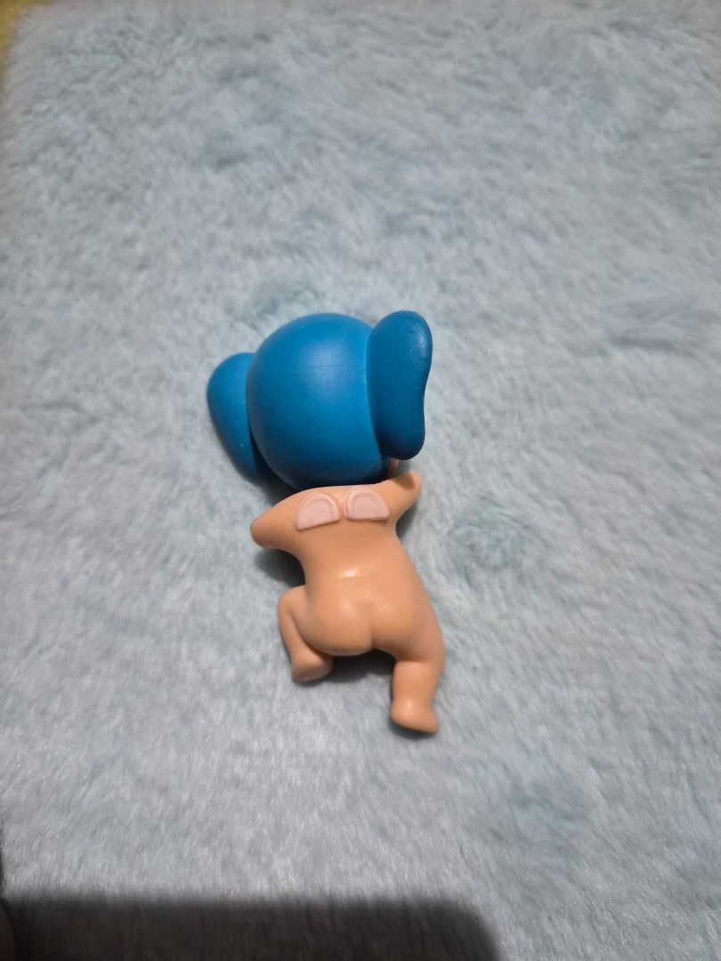 Sonny Angel Elephant Hipper from Looking Back Series (Category: Designer & Blind Box Toys) located in Mandaue City. Submitted by chuchi152615 (Listing ID 1436672696, Image 3). Description: This collectible mini figure is designed with adhesive tape to be attached to flat surfaces like phones or laptops. Material: PVC.