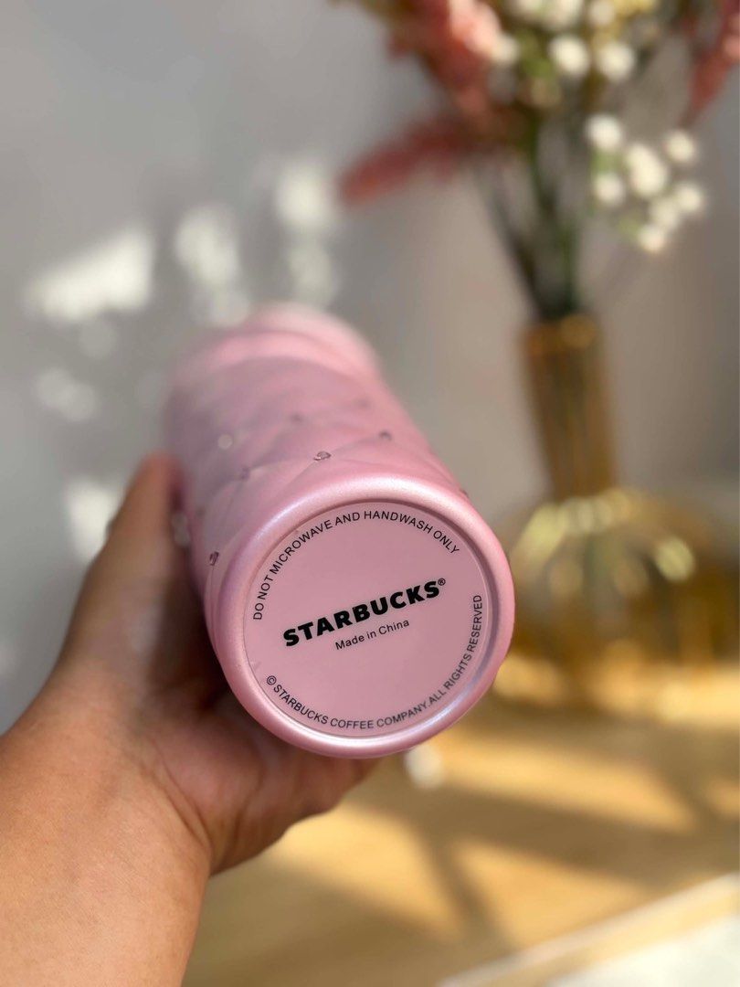 Starbucks Rhinestone Tumbler (Category: Water Bottles & Tumblers) located in Quezon City. Submitted by stuffs.hellyy (Listing ID 1436657892, Image 3). Description: SB TUMBLER GANDA SUPER!! 😭💖 •525ml •Hot & Cold •With rhinestone •Stainless steel •soft sweet girly pink •Embossed esbi logo •Pink Straw .
