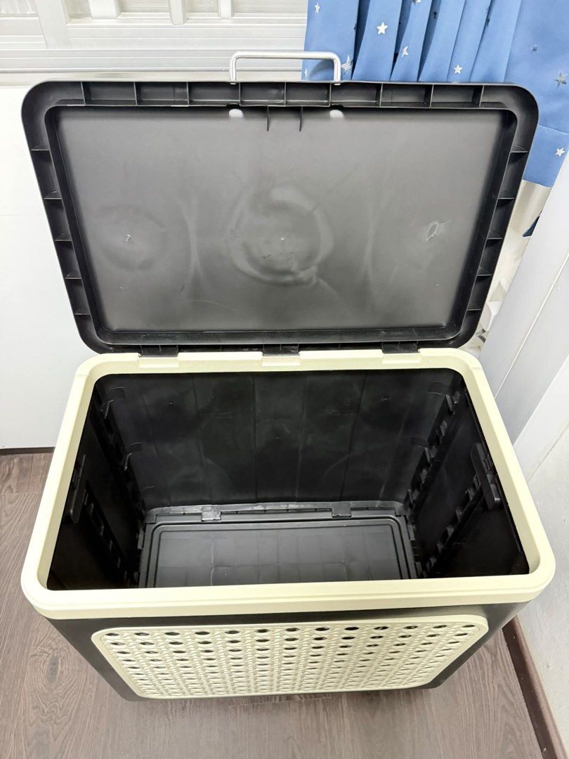 Storage container448701626655057921