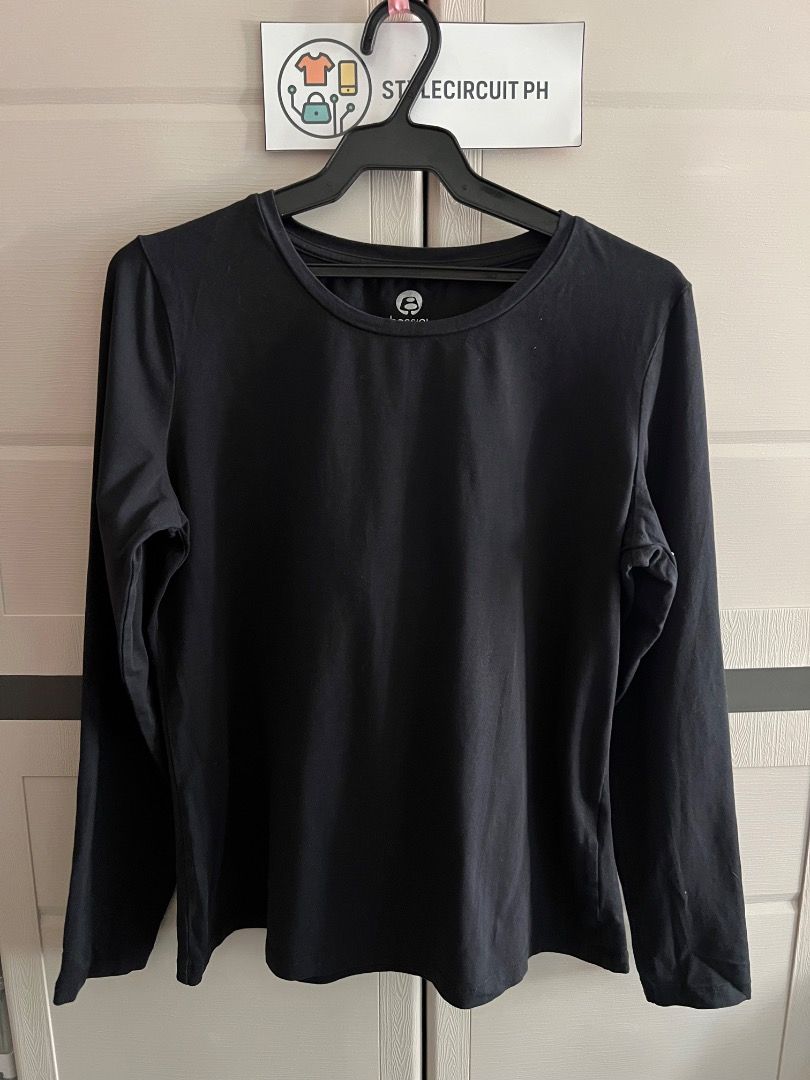 Branded Longsleeves (Bossini) - BL01 (Category: Longsleeves) located in Quezon City. Submitted by stylecircuitph.js22 (Listing ID 1436777744, Image 1). Description: ONLY 150 PESOS EACH😍 Direct Message per item ▶️Sizes: From L - XL ▶️Location: Crame, Quezon City ▶️MOP: GCash, Maya ▶️Courier: Lalamove, Jnt, or LBC All items are pre-owned, so please manage your expectations accordingly 💟.