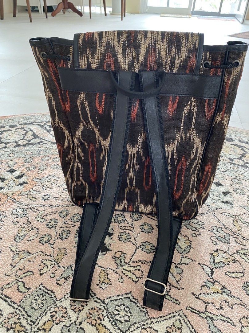 Tinalak backpack (Category: Luxury Bags & Wallets) located in Marikina City. Submitted by seagoat0103 (Listing ID 1436655542, Image 2). Description: Tinalak backpack , used twice only. Great condition..