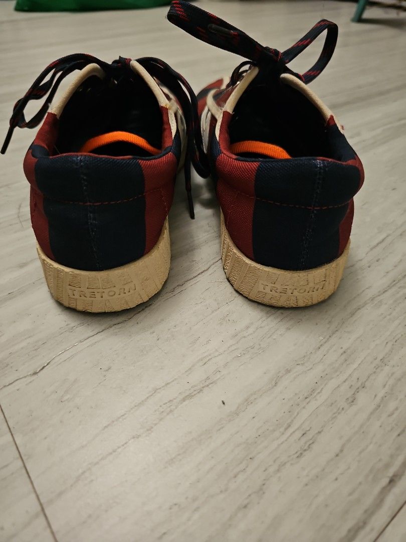 Tretorn CANVAS (Category: Sneakers) located in Cainta. Submitted by houseofseconds (Listing ID 1436742912, Image 2). Description: very good condition and clean.Decluttering.Size 8 canvas in red/darkblue stripes.