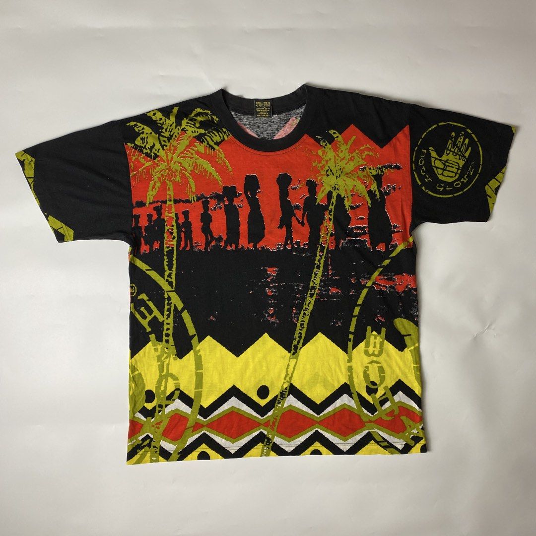 Vintage Body Glove 80s AOP Shirt (Category: Tshirts & Polo Shirts ) located in Bacolod City. Submitted by rewear.conceptual (Listing ID 1436814415, Image 1). Description: Vintage Body Glove 80s AOP Shirt Condition: 9/10 Color rate: 9.5/10 Tagged as: medium Width: 23 Length: 28 Message seller if interested Always double check the items description before making an offer. Strictly no return/refund policy! .